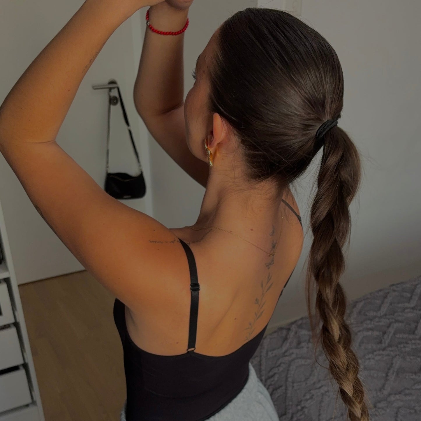 Body Gainant String